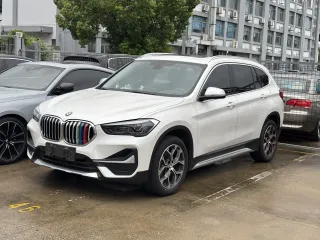 BMW X1 2022 — фото 2 из 10
