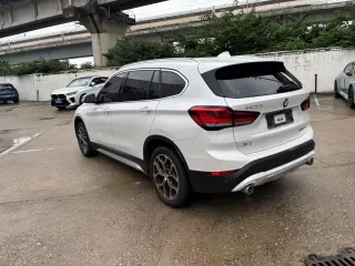 BMW X1 2022 — фото 9 из 10