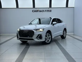 Audi Q3 2021 — фото 1 из 35