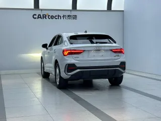 Audi Q3 2021 — фото 8 из 35