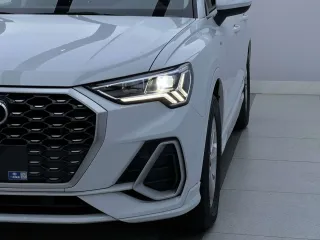 Audi Q3 2021 — фото 9 из 35