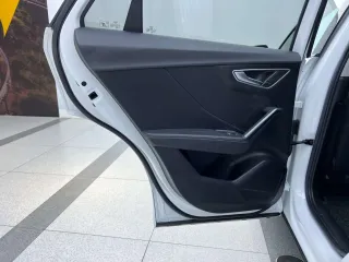 Audi Q2 2022 — фото 18 из 35