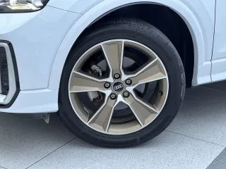 Audi Q2 2022 — фото 32 из 35