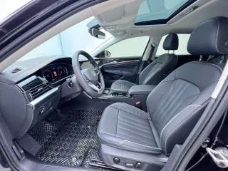 Volkswagen Passat 2022 — фото 11 из 31