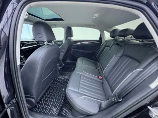 Volkswagen Passat 2022 — фото 13 из 31