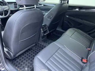 Volkswagen Passat 2022 — фото 14 из 31