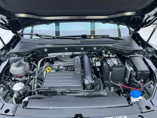 Volkswagen Passat 2022 — фото 25 из 31