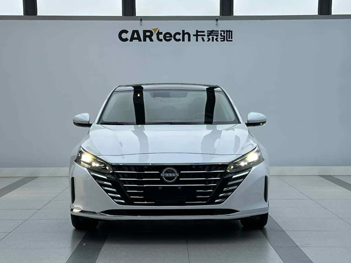 Ниссан Altima 2024 — фото 1 из 36