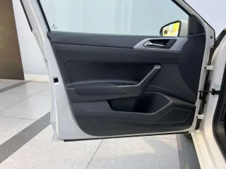 Volkswagen Polo 2022 — фото 14 из 23
