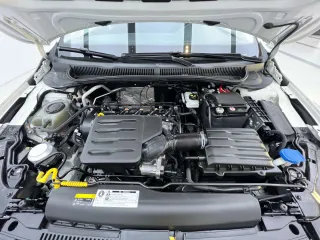 Volkswagen Polo 2022 — фото 20 из 23