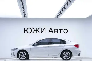BMW 1 Series 2022 — фото 16 из 25
