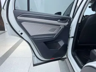 Volkswagen Tayron 2022 — фото 18 из 36