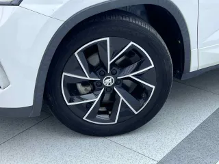Škoda Kamiq 2021 — фото 23 из 26