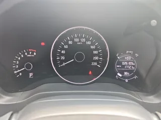 Honda Vezel 2022 — фото 20 из 24