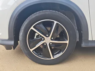 Honda Vezel 2022 — фото 18 из 24