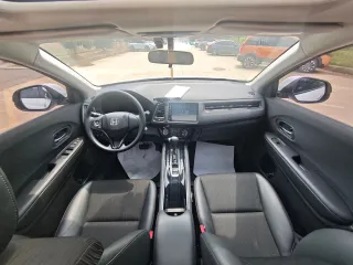 Honda Vezel 2022 — фото 14 из 24