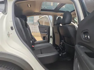 Honda Vezel 2022 — фото 11 из 24