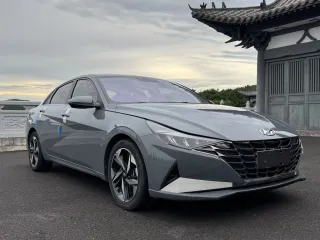Hyundai Elantra 2023 — фото 3 из 26