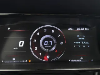 Hyundai Elantra 2023 — фото 25 из 26