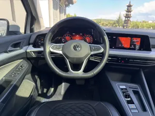 Volkswagen Golf 2021 — фото 16 из 27