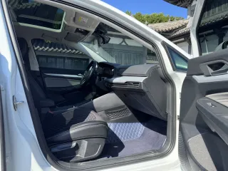 Volkswagen Golf 2021 — фото 10 из 27