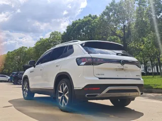 Volkswagen Tayron 2022 — фото 6 из 28