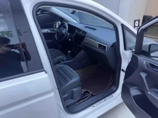 Volkswagen Touran L 2023 — фото 11 из 28