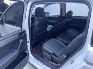 Volkswagen Touran L 2023 — фото 12 из 28