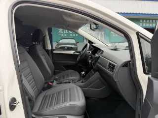 Volkswagen Touran L 2024 — фото 9 из 22