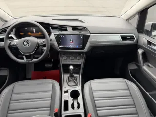Volkswagen Touran L 2024 — фото 11 из 22