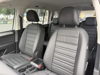 Volkswagen Touran L 2024 — фото 14 из 22