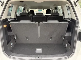 Volkswagen Touran L 2024 — фото 16 из 22
