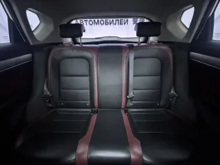 Geely Coolray 2022 — фото 11 из 24