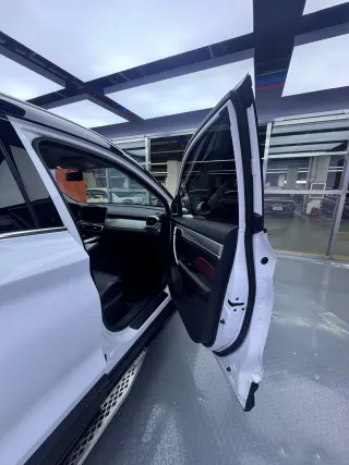 Geely Coolray 2022 — фото 10 из 24