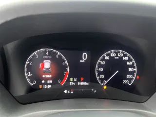 Honda Vezel 2023 — фото 17 из 26