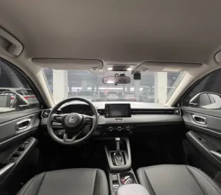 Honda Vezel 2023 — фото 11 из 26