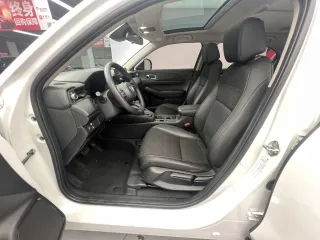 Honda Vezel 2023 — фото 9 из 26