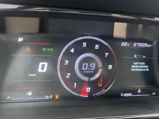 Hyundai Elantra 2022 — фото 15 из 24