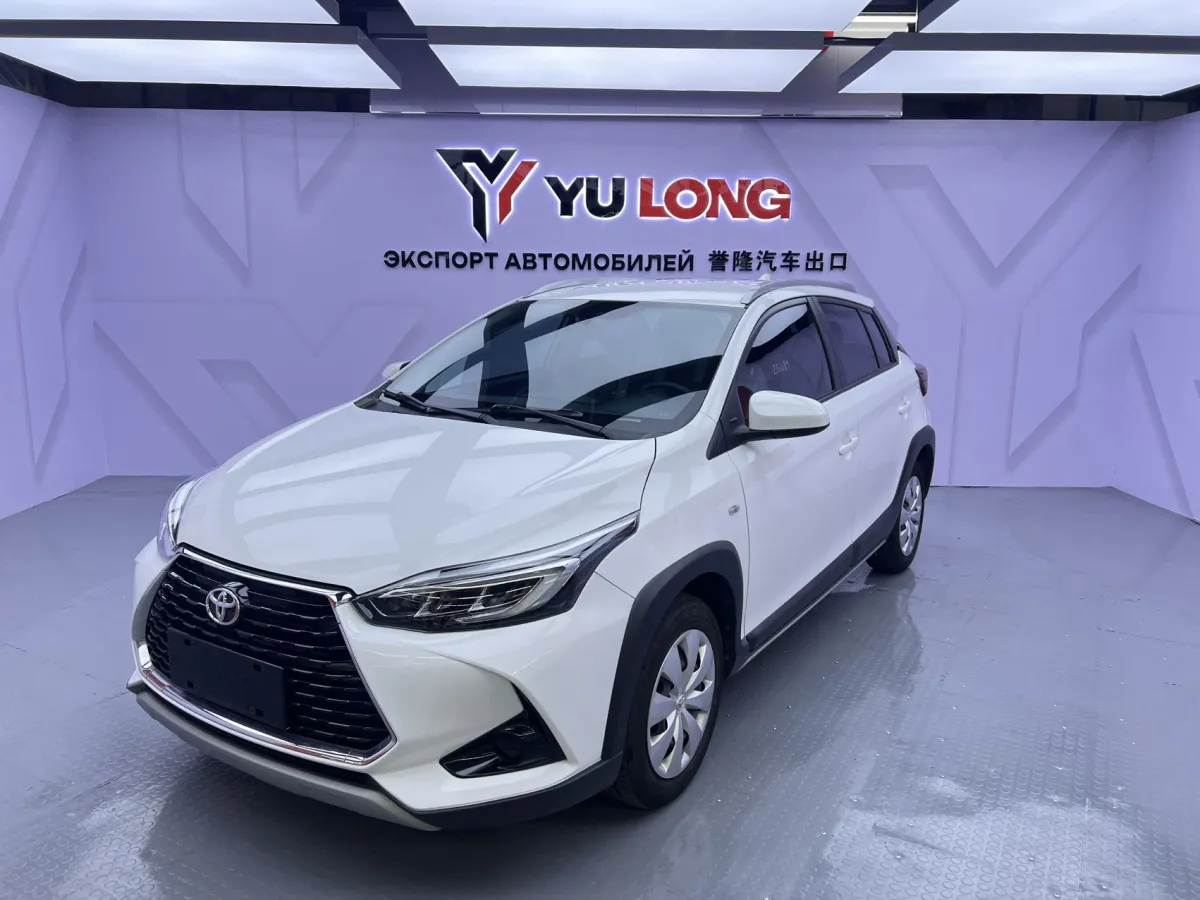 Toyota Yaris L
