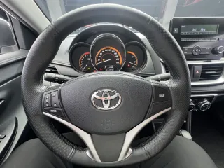Toyota Yaris L 2022 — фото 14 из 25