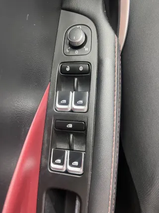 Geely Coolray 2021 — фото 13 из 26