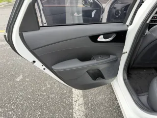 Kia K3 2021 — фото 15 из 29
