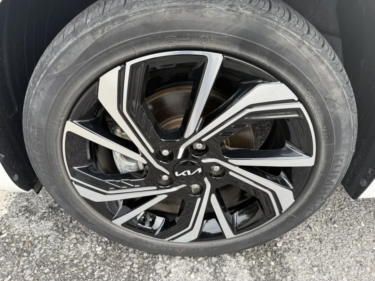 Kia K3 2022 — фото 1 из 27