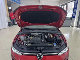 Volkswagen Golf 2022 — фото 43 из 58