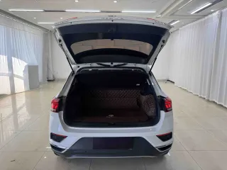 Volkswagen T-Roc 2022 — фото 9 из 22