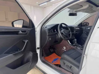 Volkswagen T-Roc 2022 — фото 22 из 22