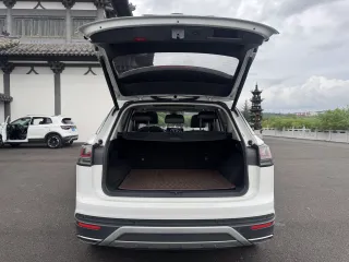 Volkswagen Tayron 2022 — фото 14 из 27