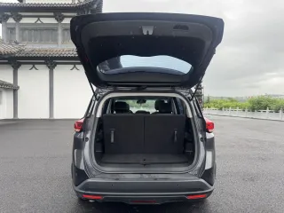 Chevrolet Orlando 2023 — фото 20 из 51