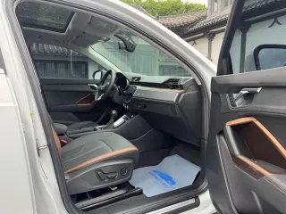 Audi Q3 2022 — фото 20 из 32