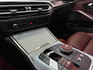 BMW 3-Series 2022 — фото 11 из 52